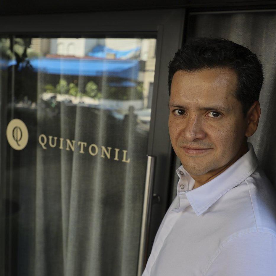 Renowned Mexico City restaurant serves traditional street food and nostalgia of the homeland